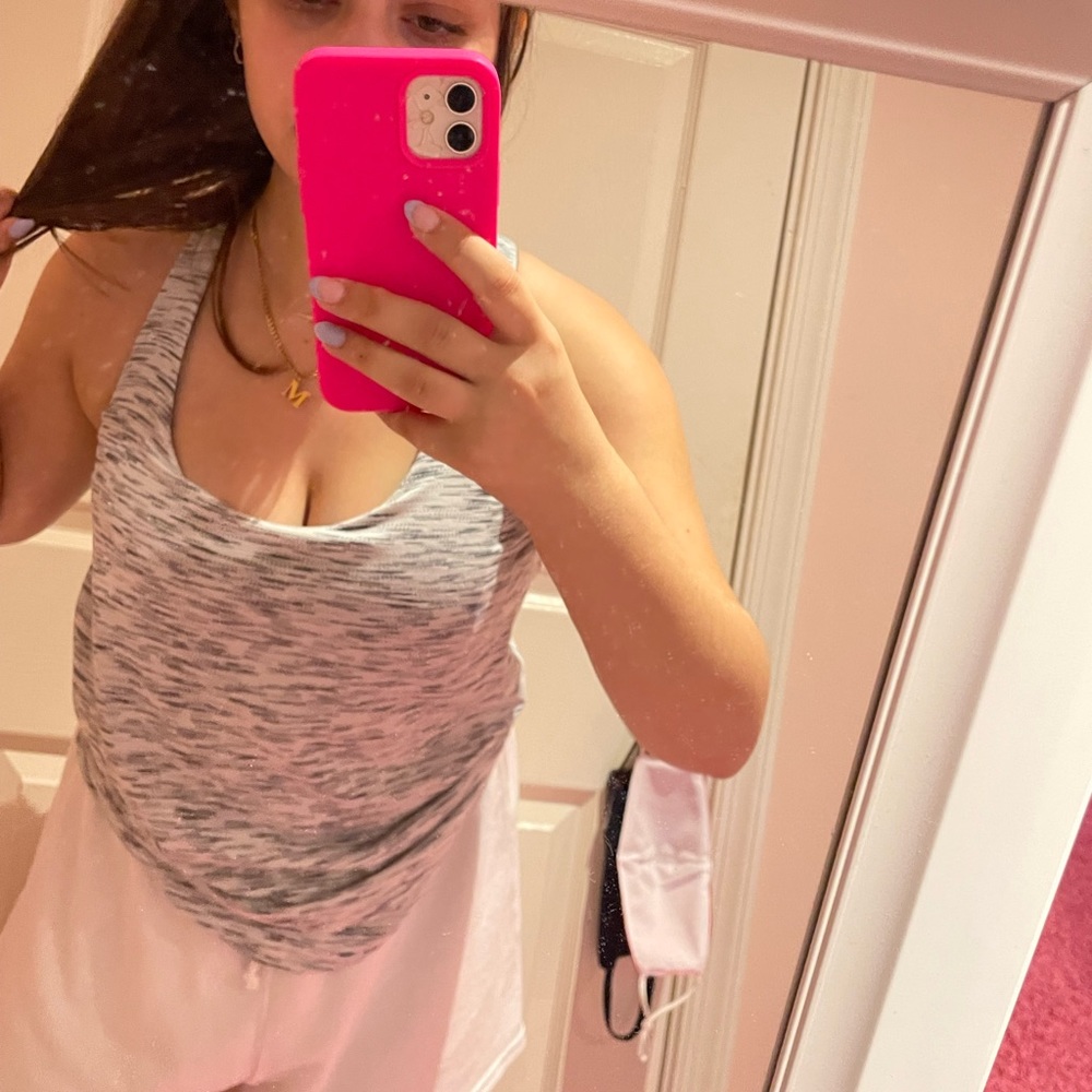Lululemon workout shirt
